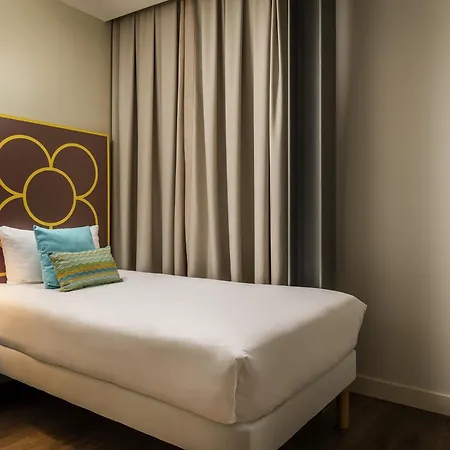 Ibis Styles Centre Hotel 2*