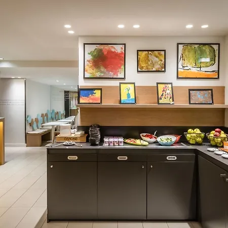Szálloda Ibis Styles Centre 2*