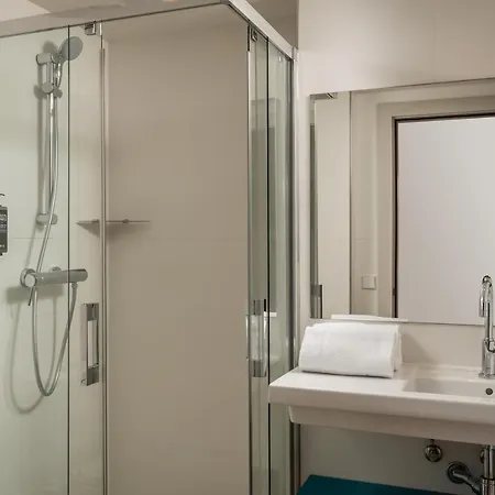 Ibis Styles Centre Szálloda 2*