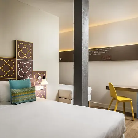 מלון Ibis Styles Centre 2*