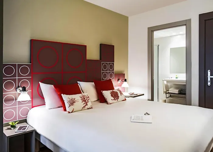 Ibis Styles Centre מלון 2*