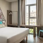 Hotel Ibis Styles Centre 2*