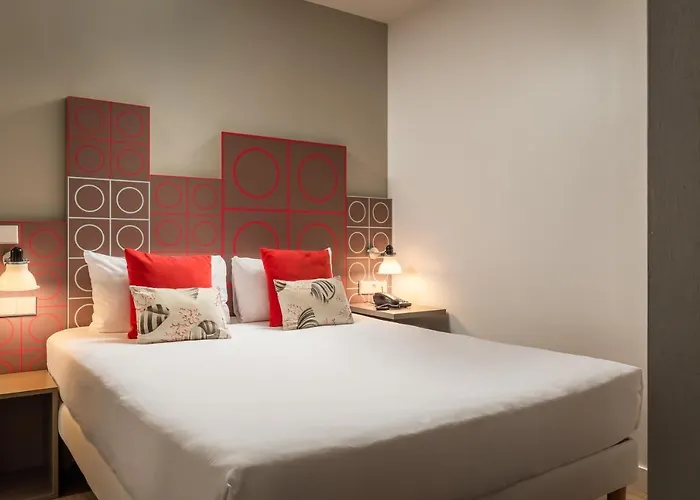 ホテル Ibis Styles Centre 2*