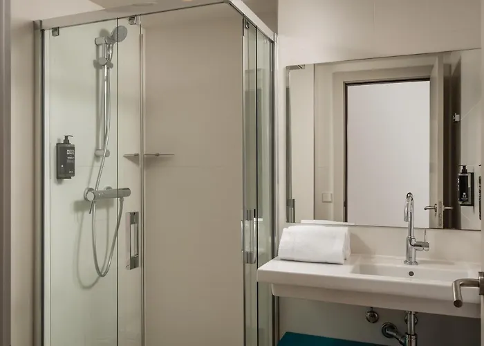 Ibis Styles Centre ホテル 2*