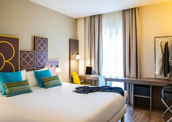 ホテル Ibis Styles Centre 2*